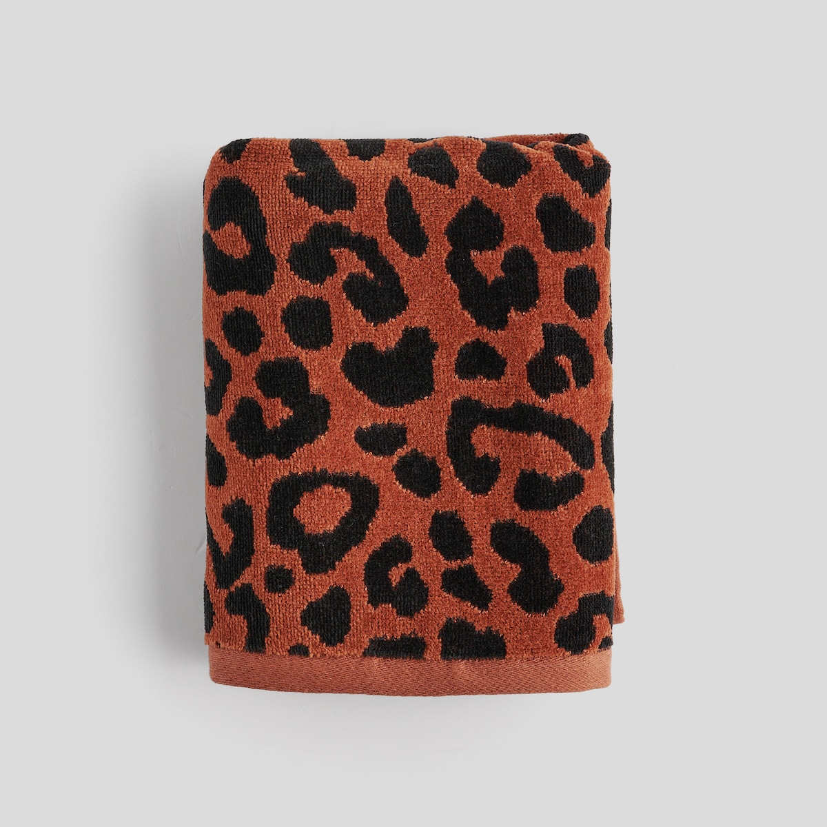Ręcznik Panther 50x90 cm z motywem zwierzęcym
