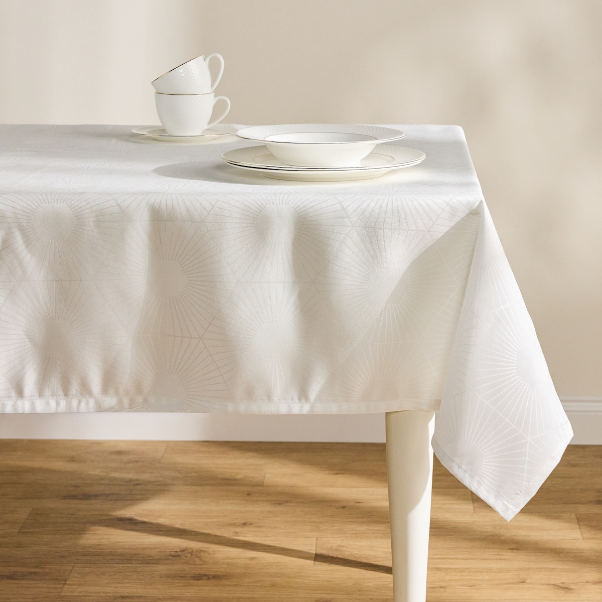 Obrus odporny na plamy Mercato 130x180 cm