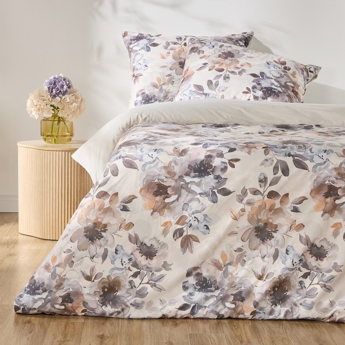 Komplet pościeli z mikrofibry Ottana 200x220 cm z 2 poszewkami 70x80